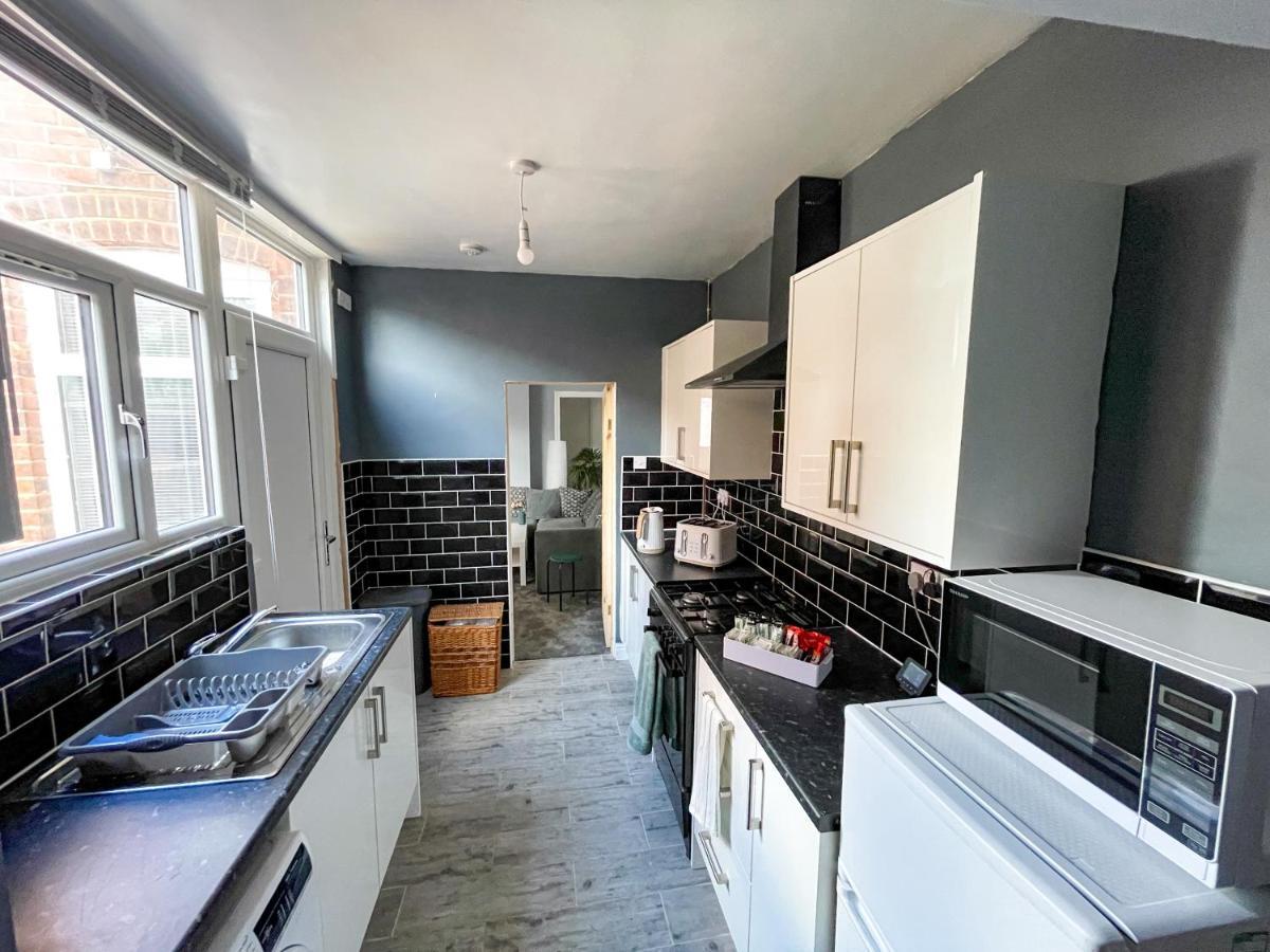 Perfect For Contractors & Families! 7 Beds Free Parking Apartment Birmingham Exterior photo
